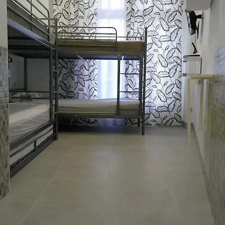 Bed & Breakfast Plaza Ifach 3*